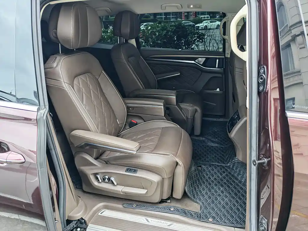 Volkswagen Viloran 2021