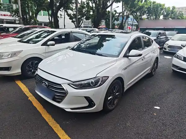 Hyundai Celesta 2018