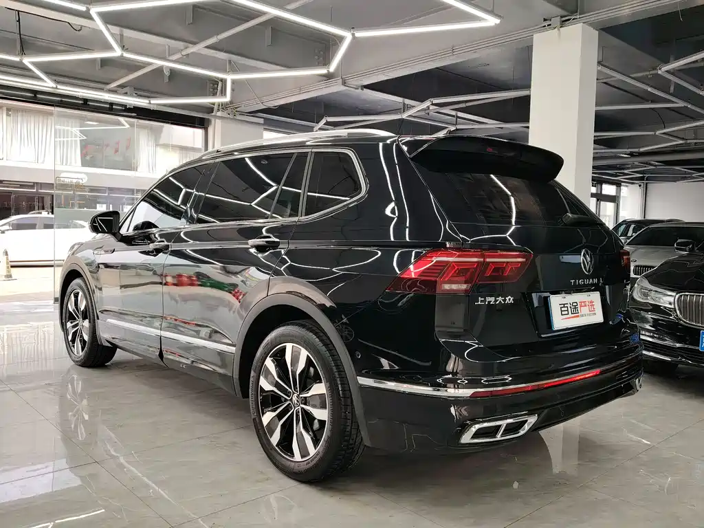 Volkswagen Tiguan L 2022 — фото 8