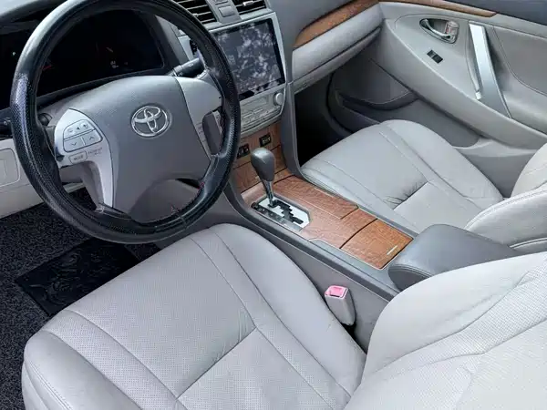 Toyota Camry 2012