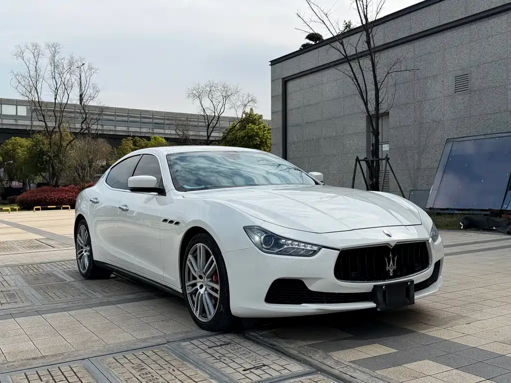 Maserati Ghibli 2015 — фото 3