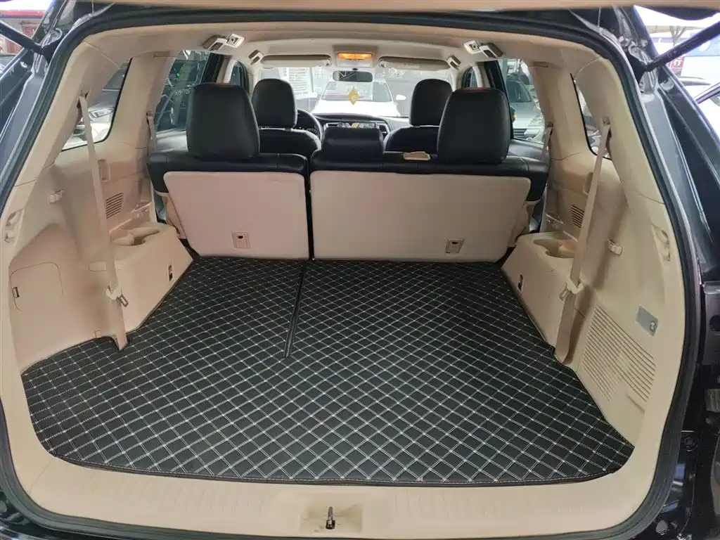 Toyota Highlander 2020 — фото 16