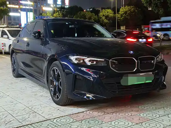 BMW i3 2024