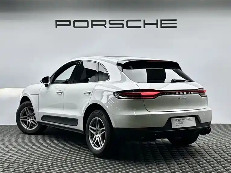 Porsche Macan 2021 — фото 6
