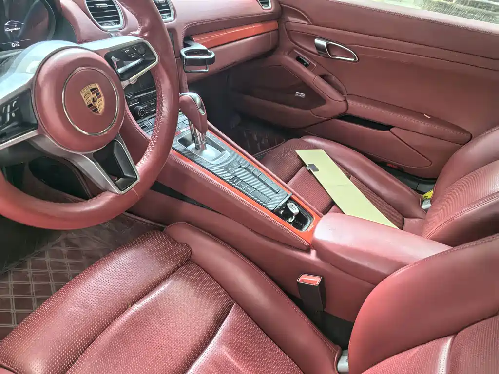 Porsche 718 2017