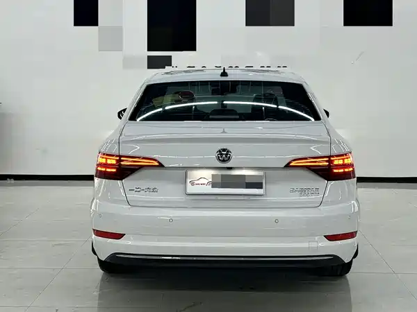 Volkswagen Sagitar 2024