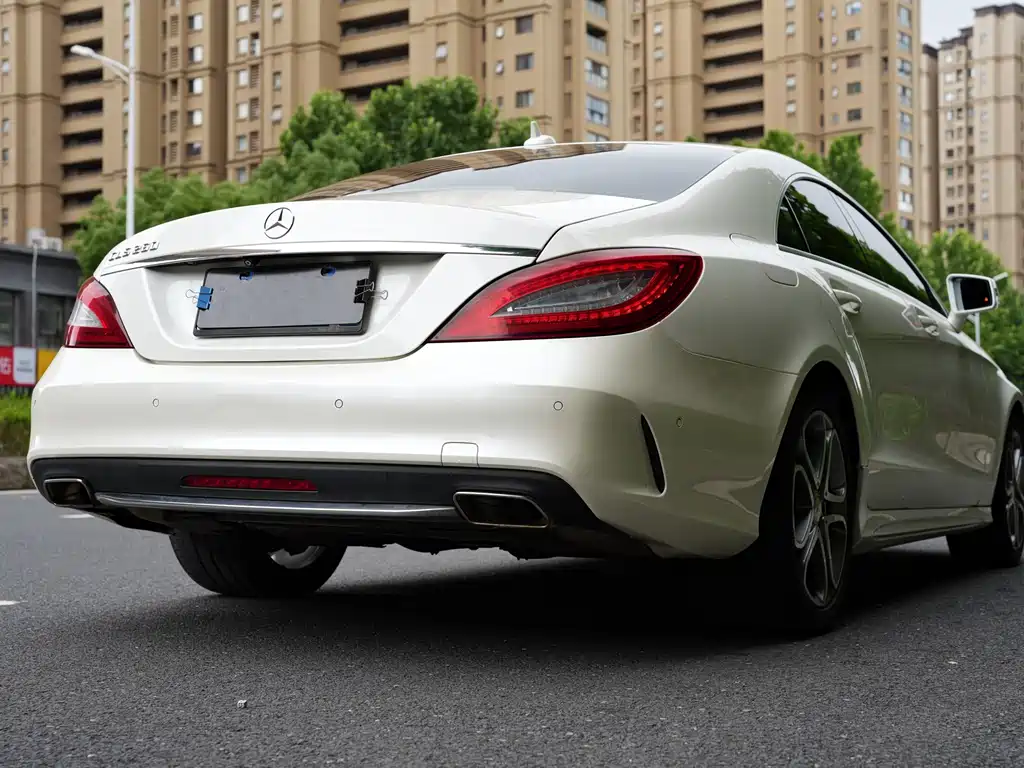 Mercedes-Benz CLS 2015 — фото 10