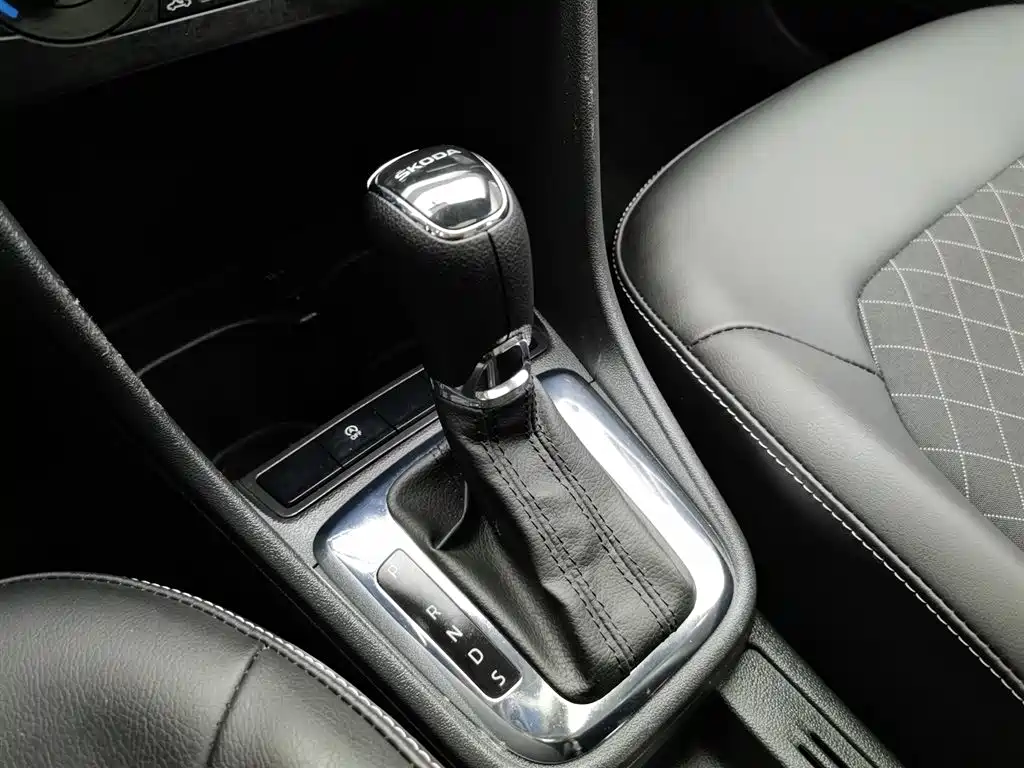 Skoda Rapid 2019 — фото 13