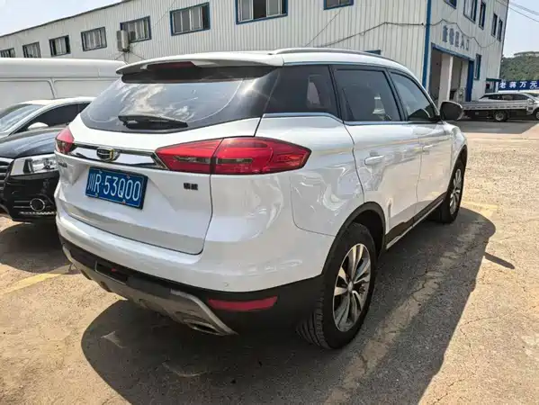 Geely Boyue 2017