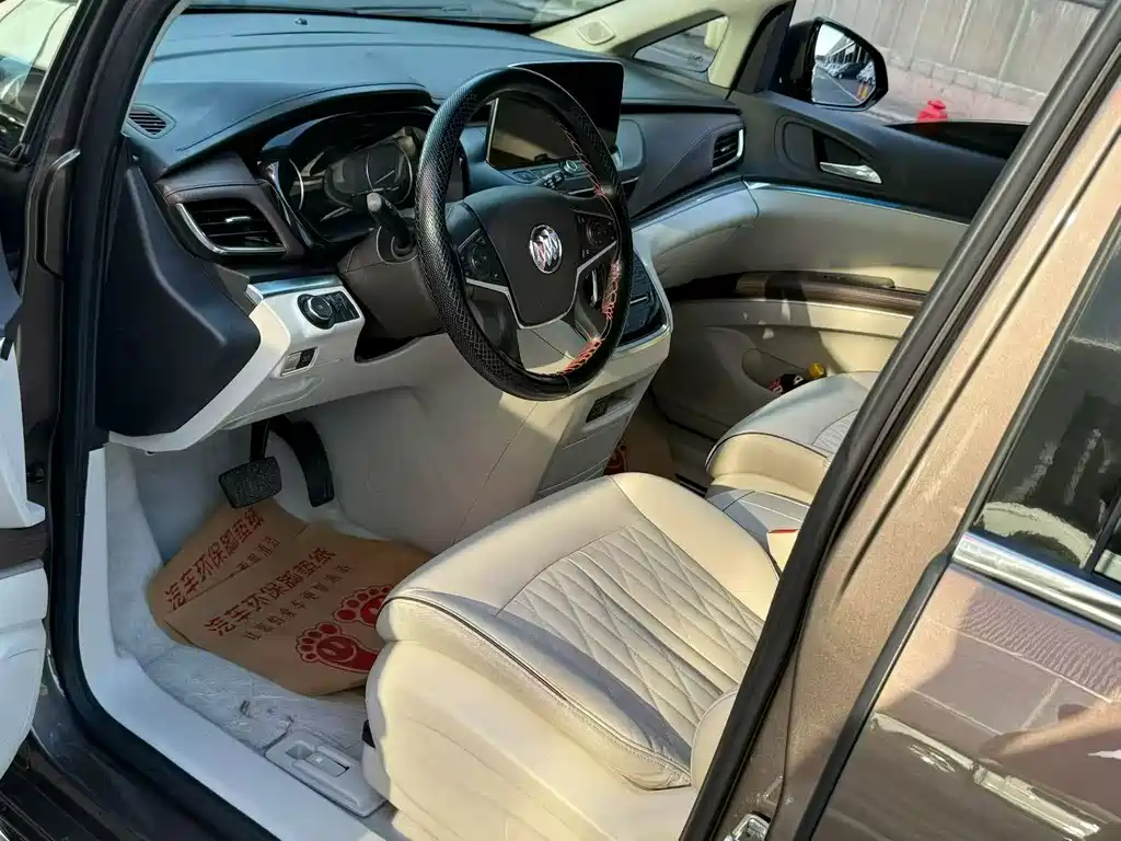 Buick GL8 2022
