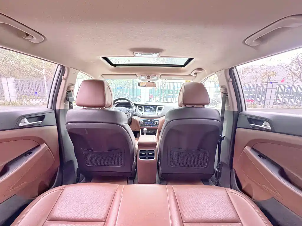 Hyundai Tucson 2016 — фото 14
