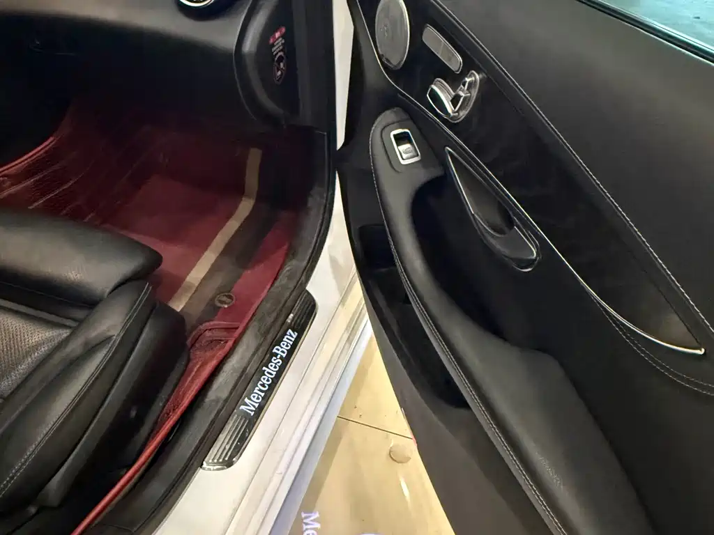 Mercedes-Benz C-Class 2020 — фото 15