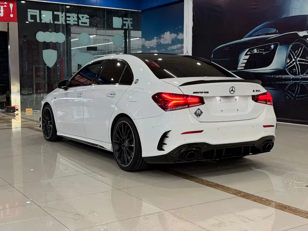 Mercedes-Benz A-Class AMG 2020 — фото 11