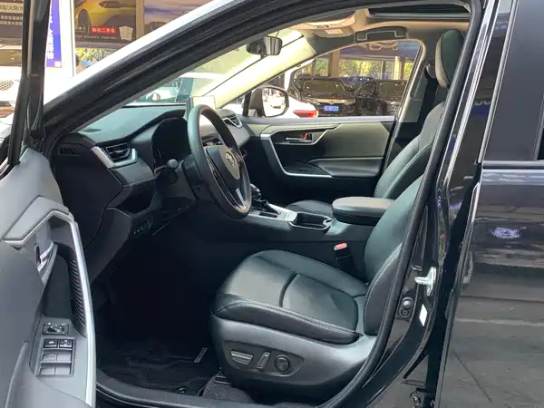 Toyota RAV4 2022