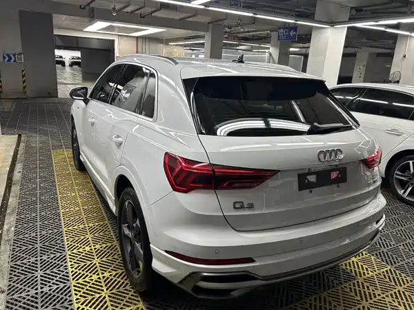 Audi Q3 2022
