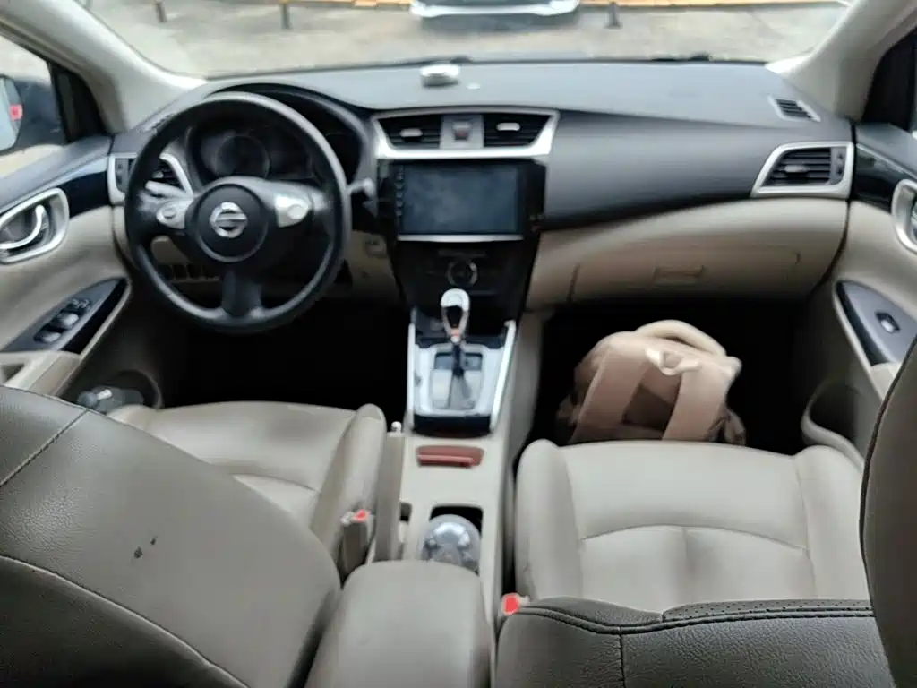 Nissan Sylphy 2018 — фото 10