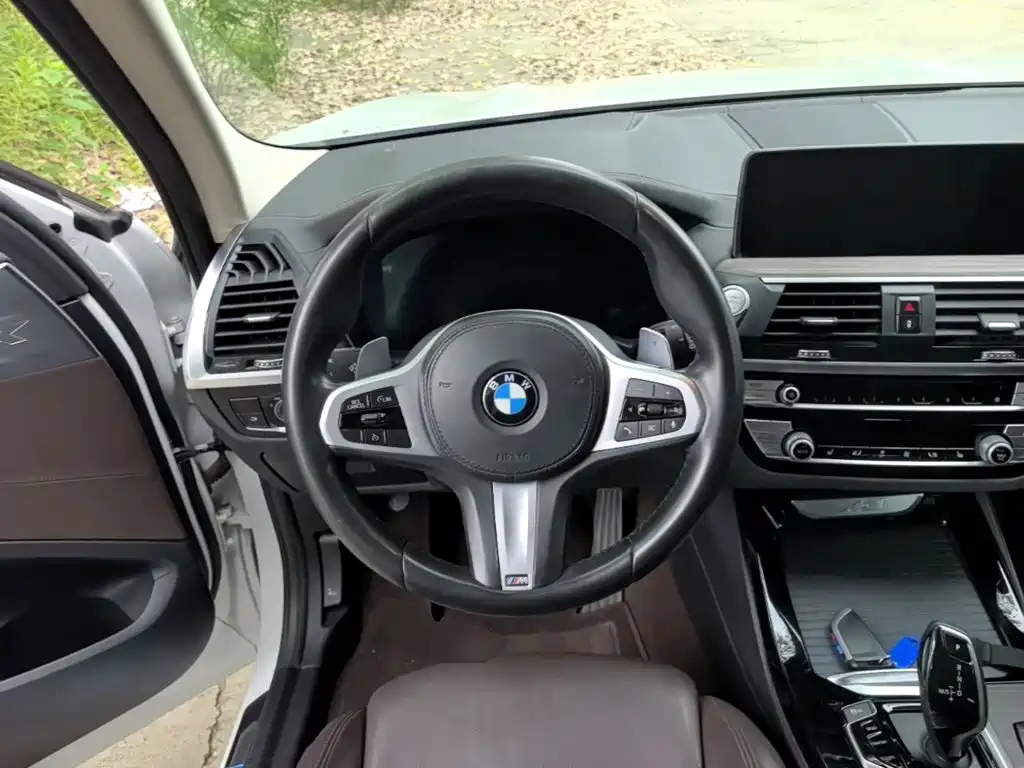 BMW X3 2020 — фото 11