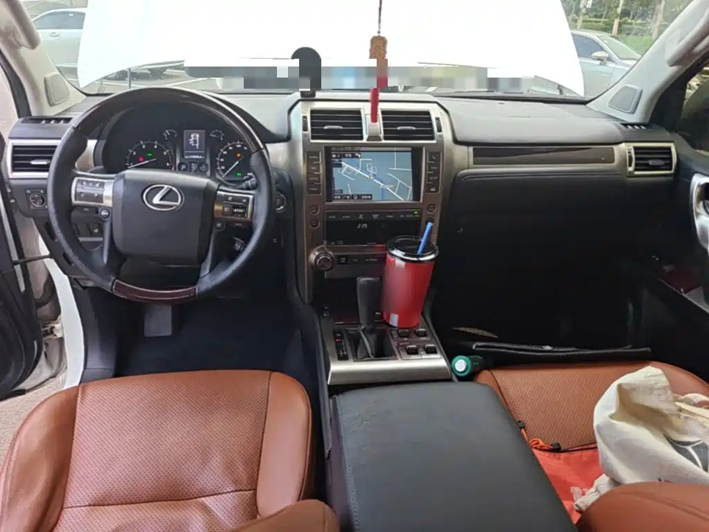 Lexus GX 2015 — фото 10