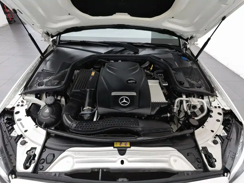 Mercedes-Benz C-Class 2017