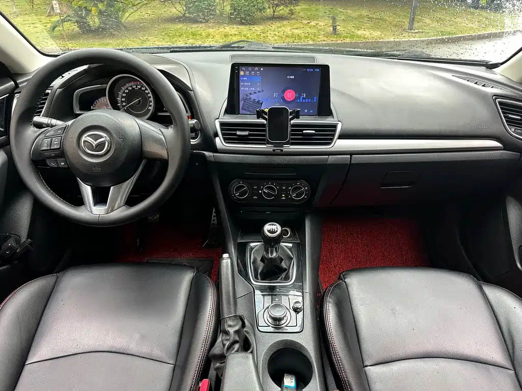 Mazda 3 Axela 2015 — фото 8