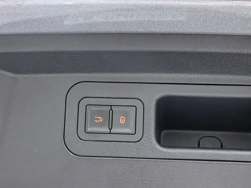 BYD Song Pro New Energy 2023 — фото 15