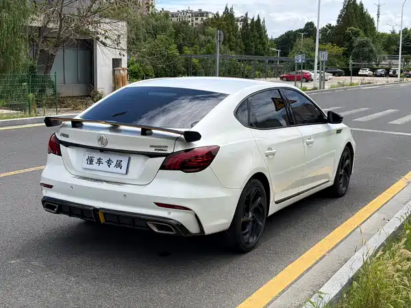 MG MG6 2020