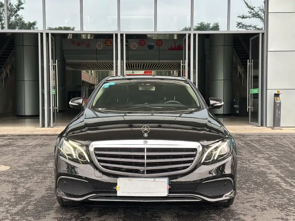 Mercedes-Benz E-Class 2018 — фото 2