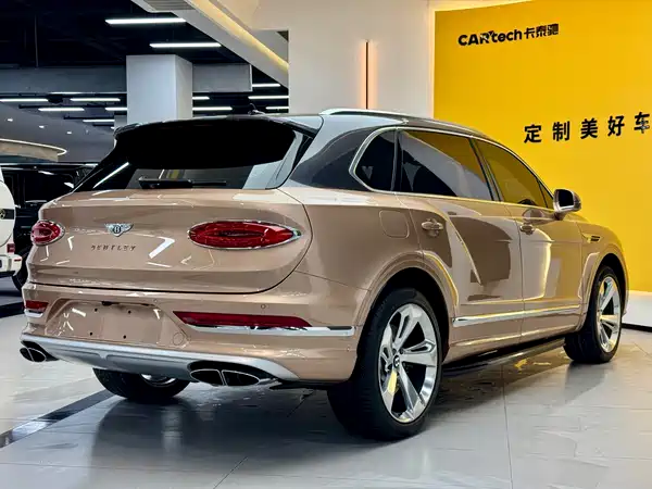 Bentley Bentayga 2023