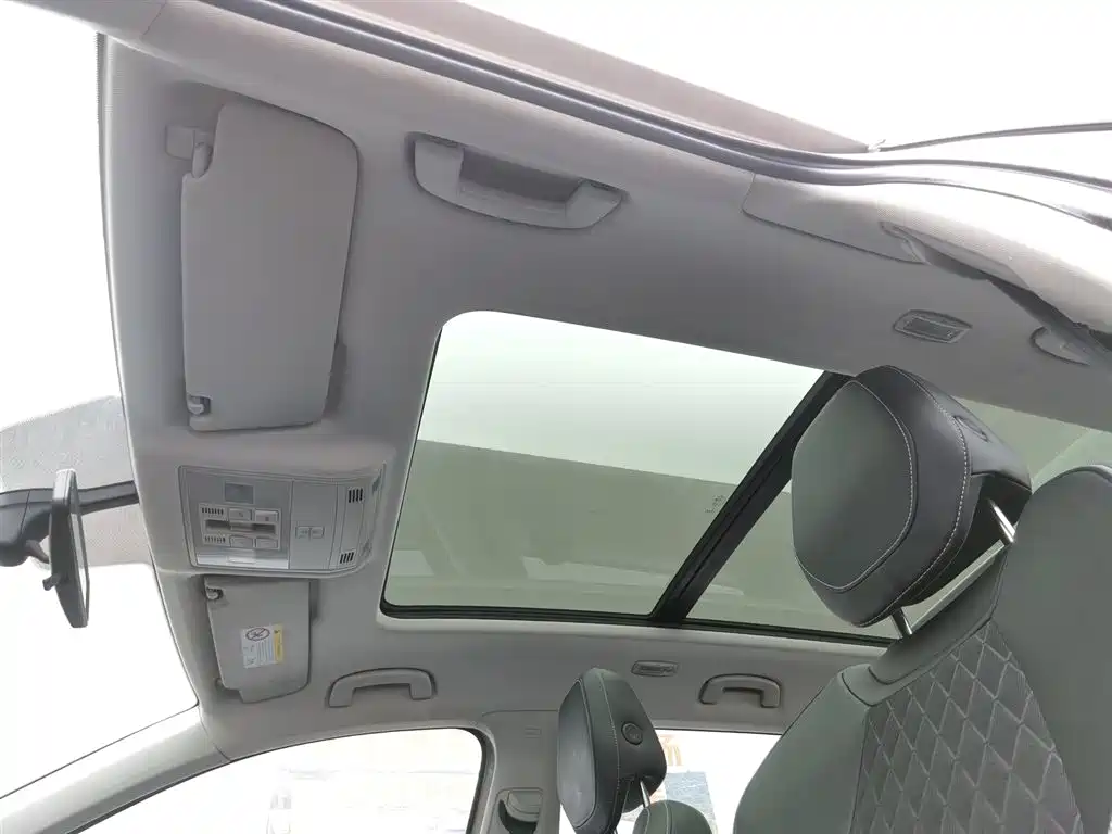 Skoda Karoq 2021 — фото 14