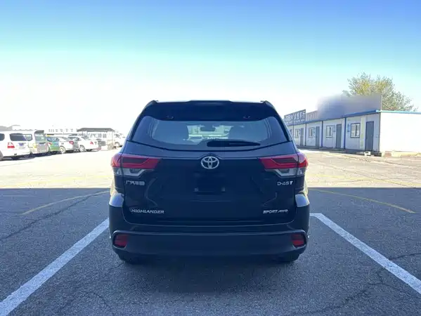 Toyota Highlander 2019