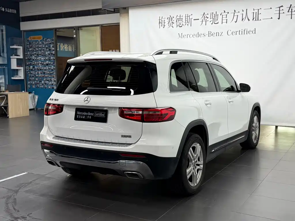 Mercedes-Benz GLB 2021 — фото 13