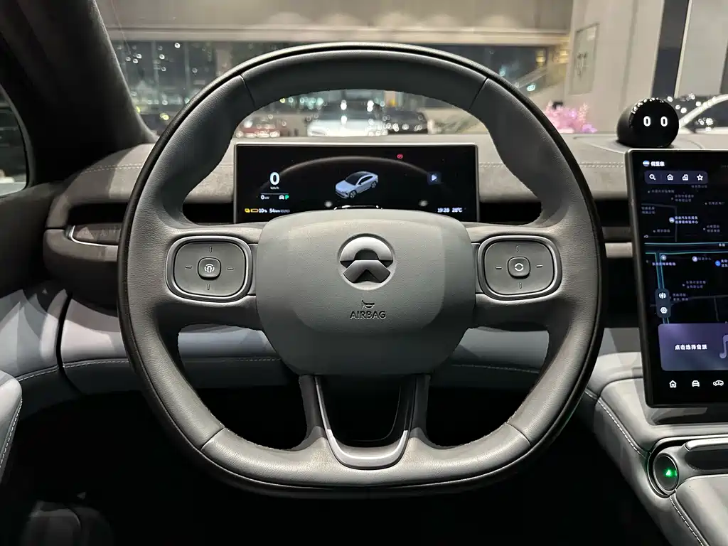 NIO EC6 2023 — фото 16