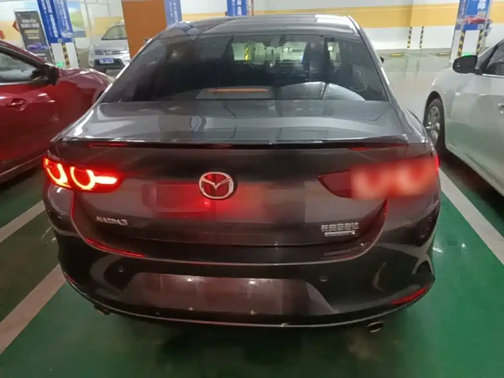 Mazda 3 Axela 2021