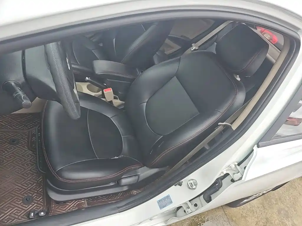 Hyundai Verna 2016 — фото 15