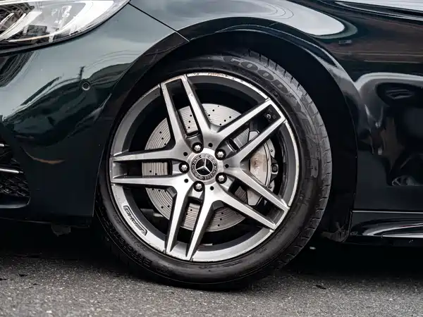 Mercedes-Benz S-Class 2019