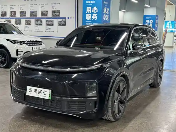 Li Auto L8 2023