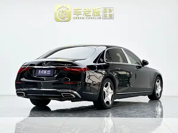 Mercedes-Benz Maybach S-Class 2025