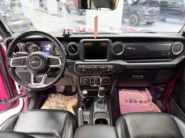 Jeep Wrangler 2024