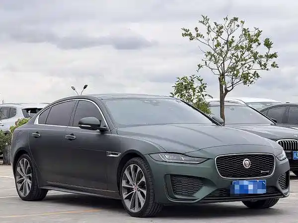 Jaguar XEL 2020
