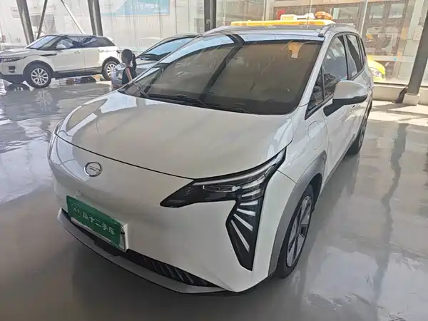 Aion Y 2023
