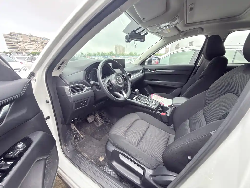 Mazda CX-5 2024
