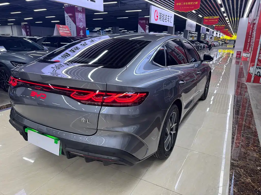 BYD Qin L 2025 — фото 9