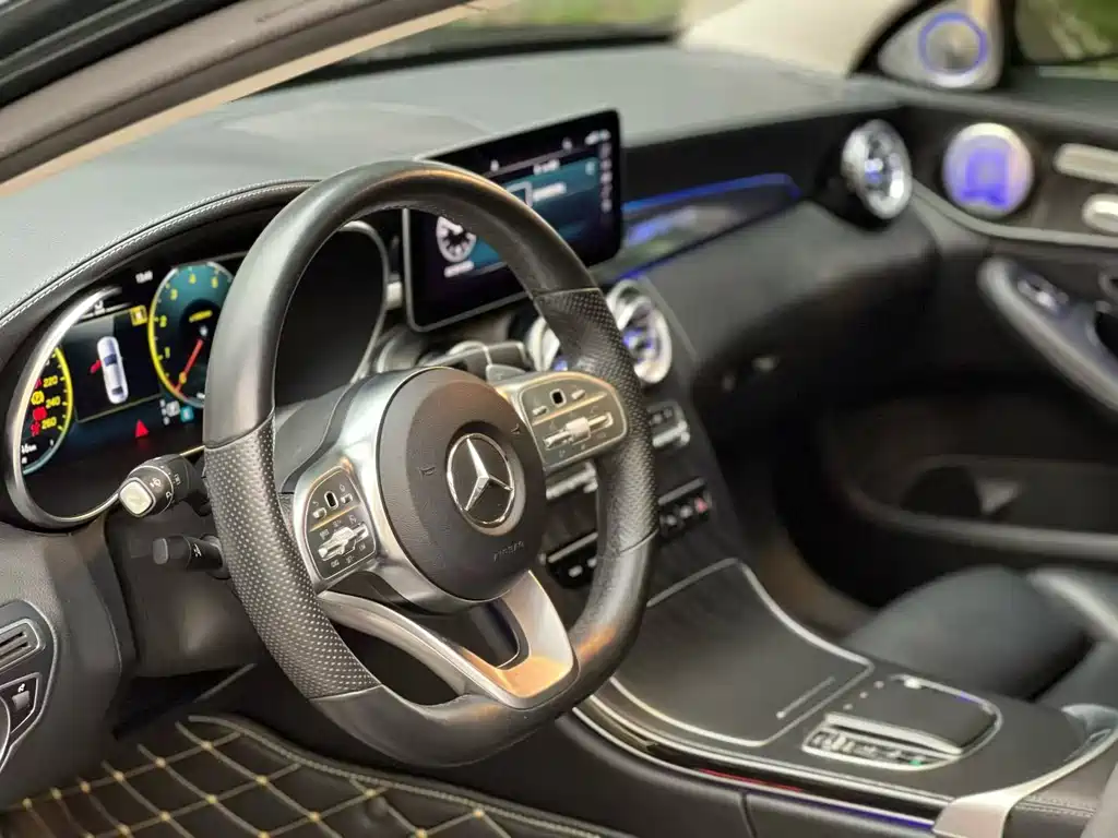 Mercedes-Benz C-Class 2020 — фото 8