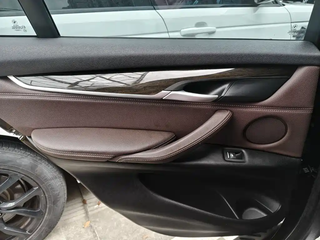 BMW X5 2015 — фото 19