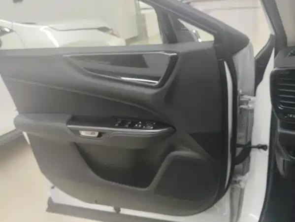 Lexus NX 2023