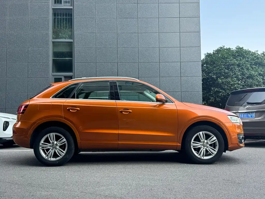 Audi Q3 2013 — фото 7