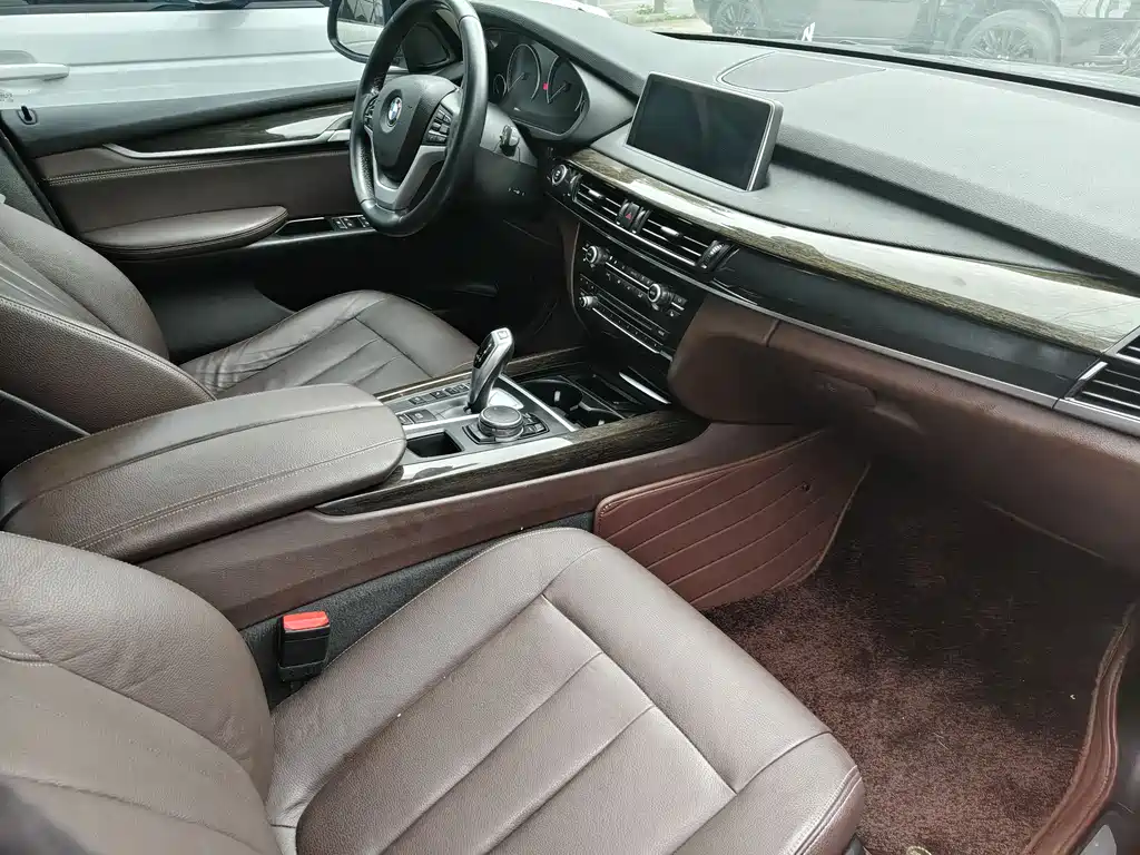 BMW X5 2015 — фото 12