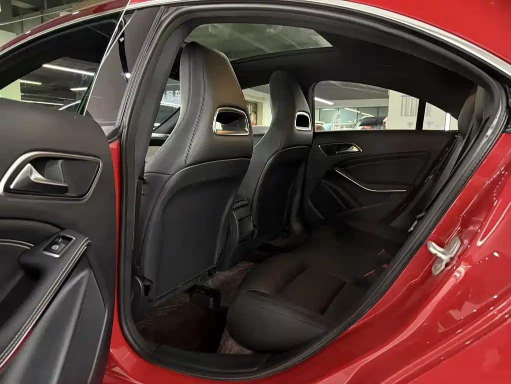 Mercedes-Benz CLA 2015 — фото 6