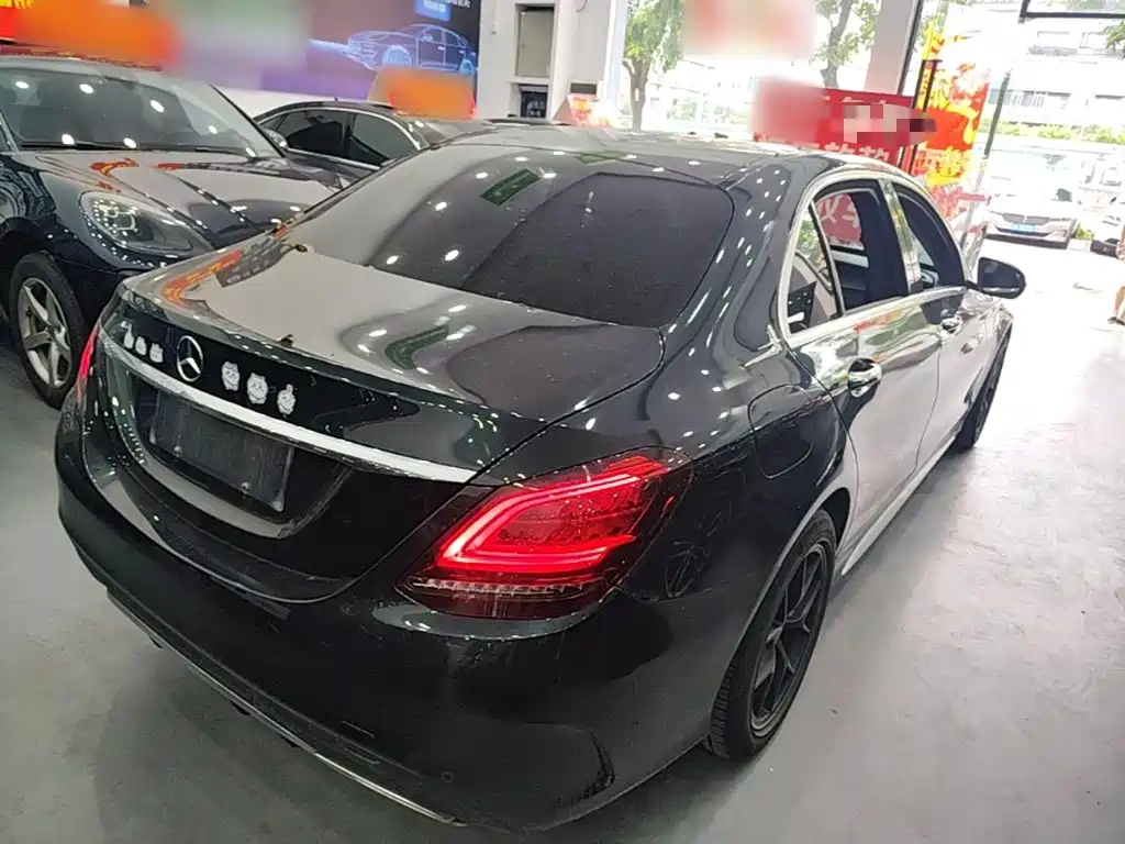 Mercedes-Benz C-Class 2019