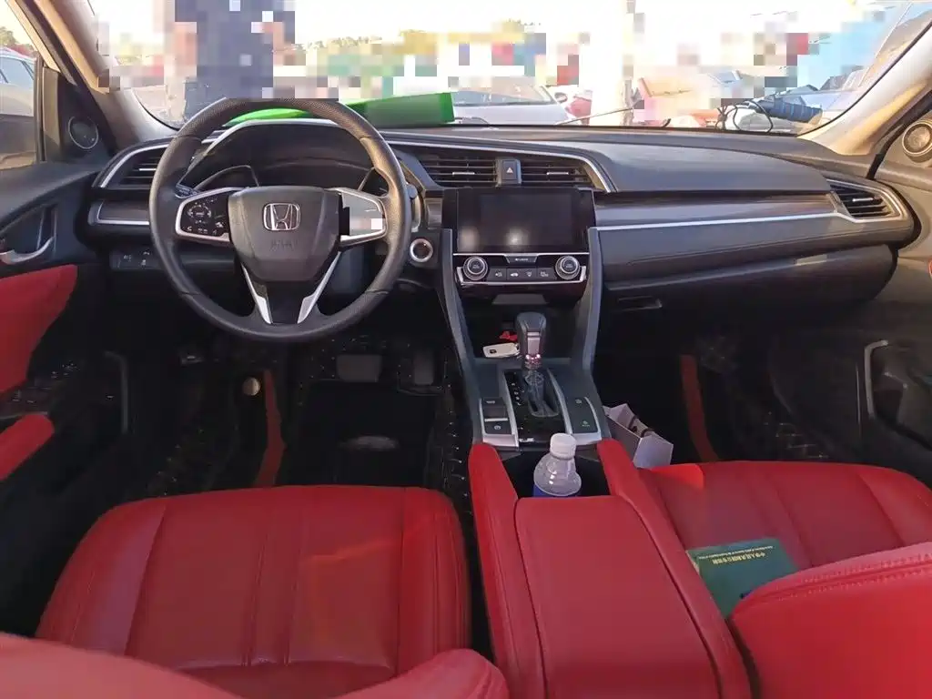 Honda Civic 2019 — фото 13